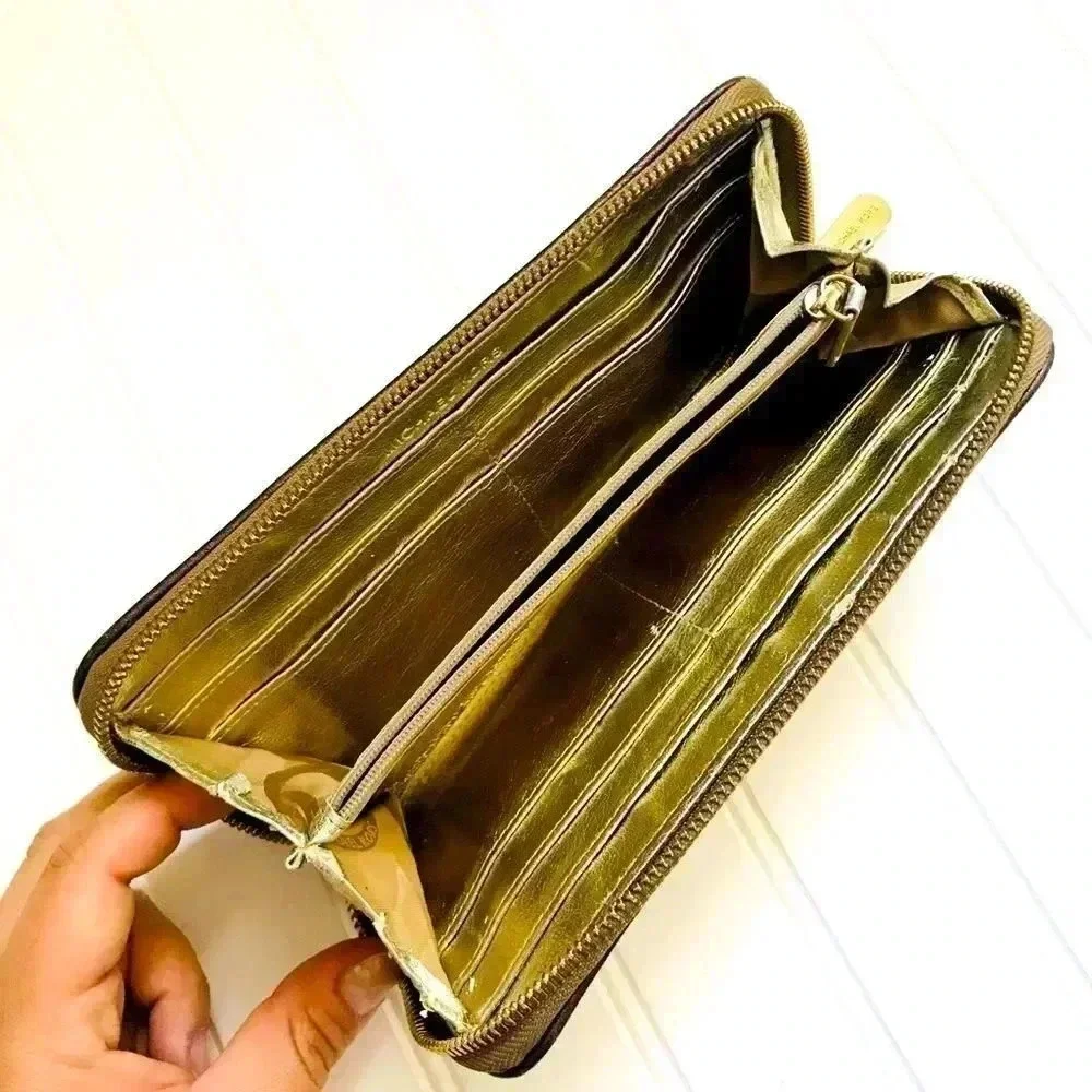 Michael Kors metallic wallet